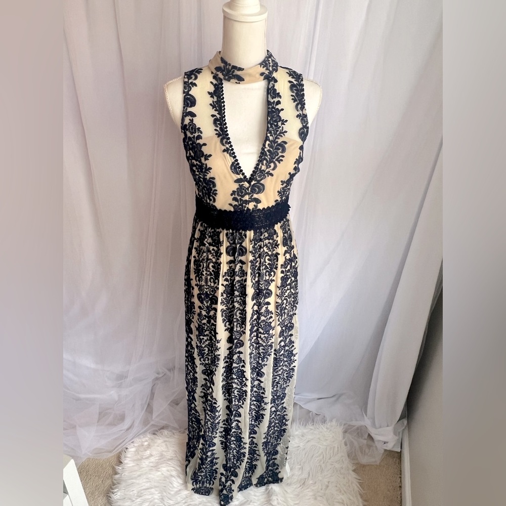 ⭐️FORMAL MAXI DRESS⭐️ | Navy/Off White | Size 7
